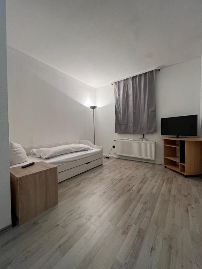 Hotel Zum Ruecking นอร์ทไฮม์ ภายนอก รูปภาพ