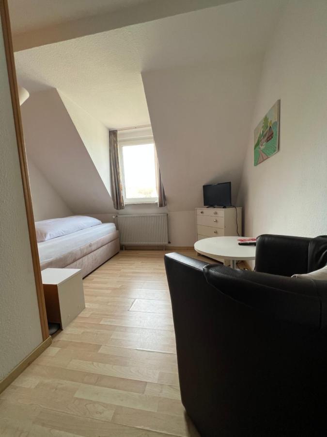 Hotel Zum Ruecking นอร์ทไฮม์ ภายนอก รูปภาพ